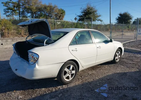 2004 Toyota Camry Se V6 from USA, damaged, VIN 4T1BA32K84U502772